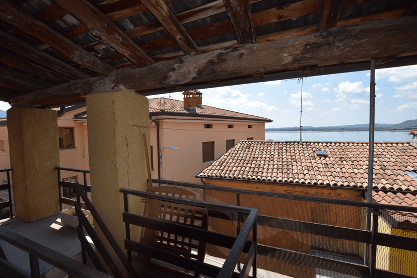 Terratetto unifamiliare in Via Plazza 49, Predore
