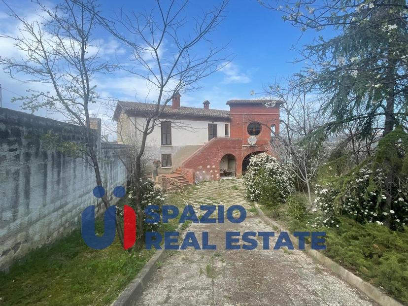 Casa indipendente in Via Fino 2 Collecor, Collecorvino — foto 4 di 5