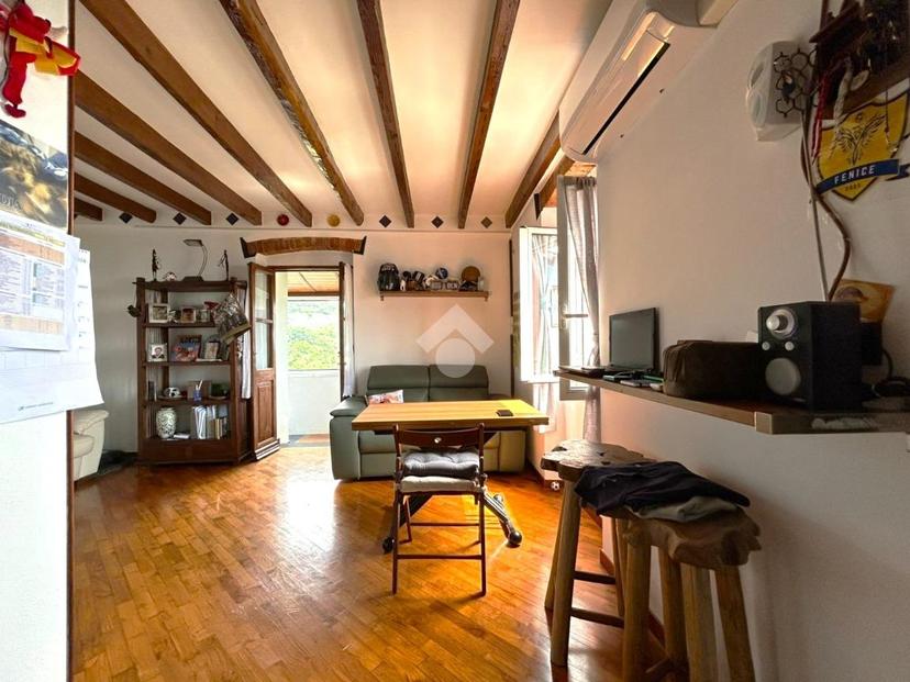 Casa indipendente in Via del Chiapparo, Genova — foto 3 di 5