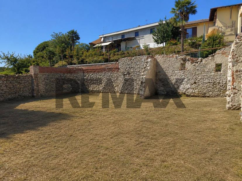Rustico in Via Castello 109/5, Cadrezzate con Osmate — foto 2 di 5