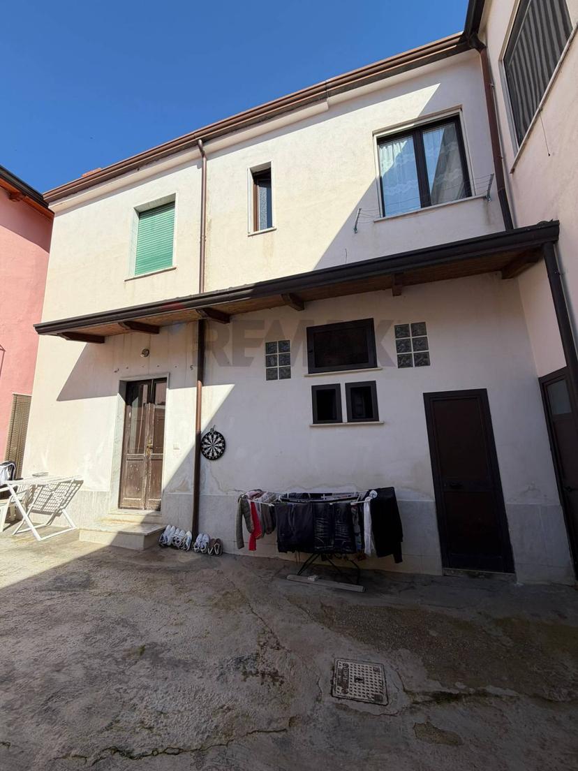 Trilocale in Via Rio Persico 5, Carinola — foto 2 di 5