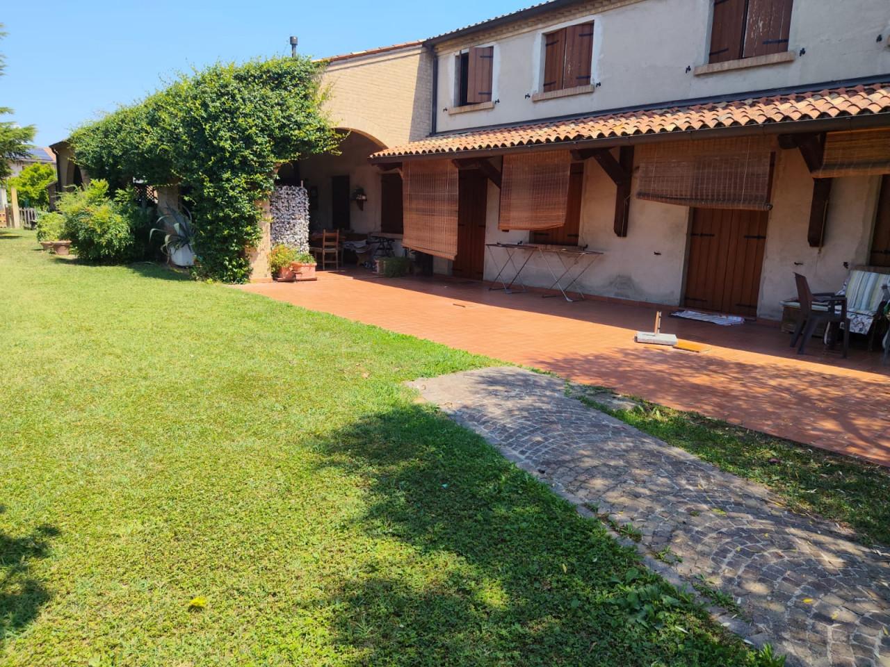 Trilocale in Via Guglielmo Marconi, Rubano