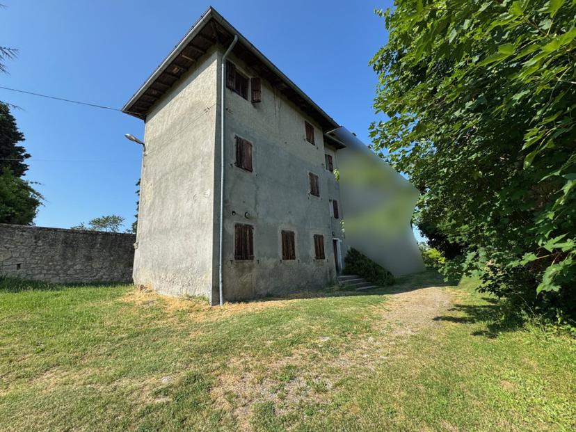 Terratetto plurifamiliare, Casina