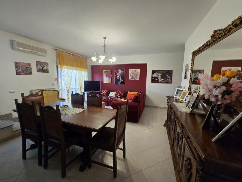 Quadrilocale in Via Primo Maggio, Davoli — foto 3 di 5