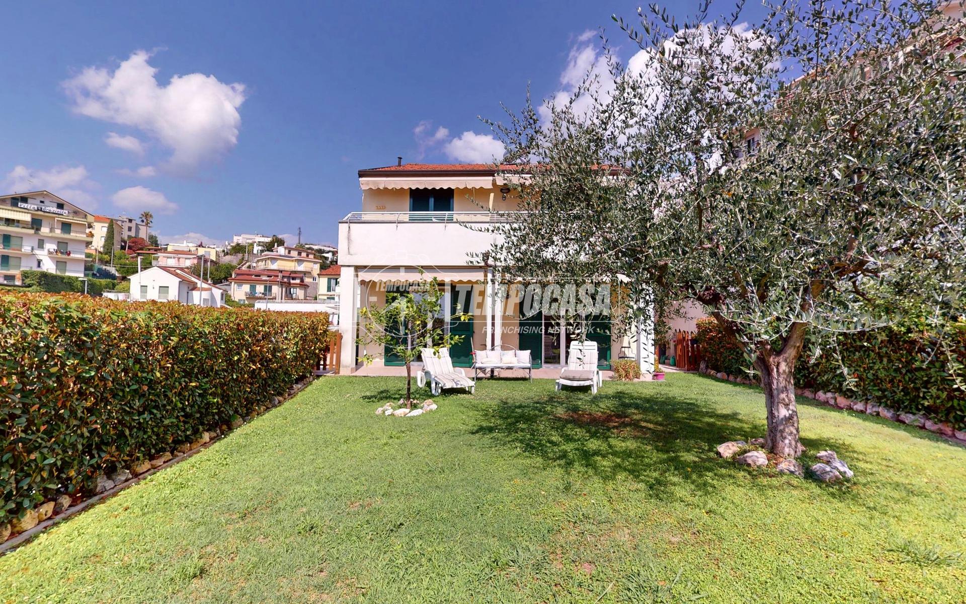 Trilocale in Via Rive 5, Boissano