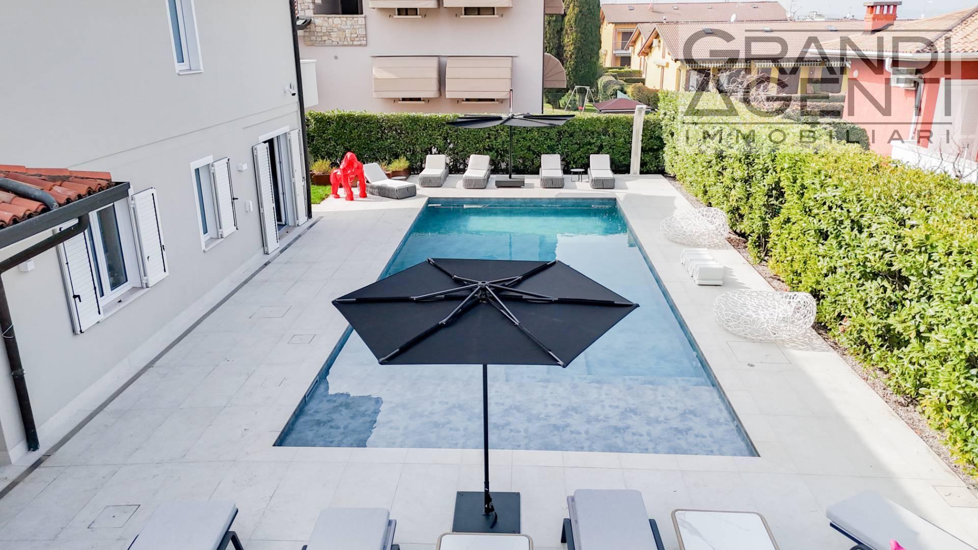 Villa in Via Giunio Bruto, Desenzano del Garda