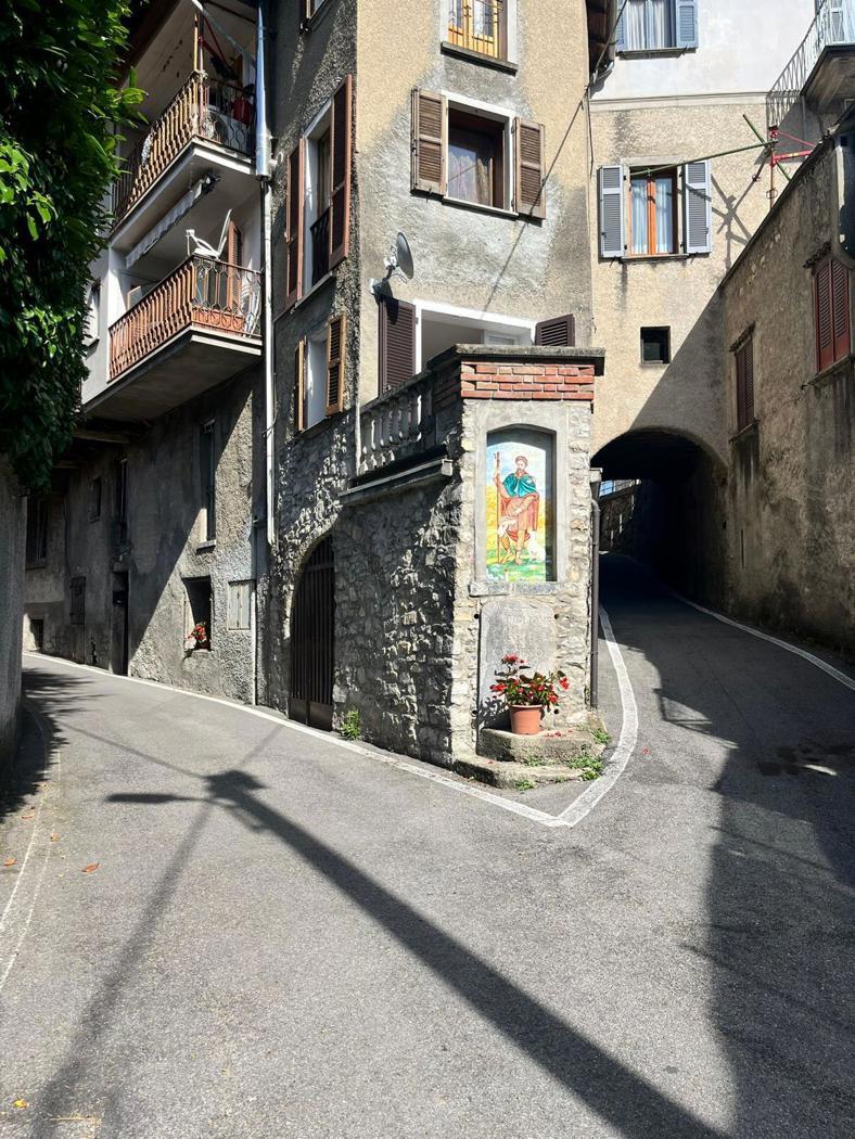 Casa indipendente in Via Pianello 16, Dizzasco — foto 2 di 5