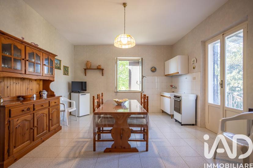 Casa indipendente in Via Fornaci di Metrano 10, Monte San Vito — foto 3 di 5