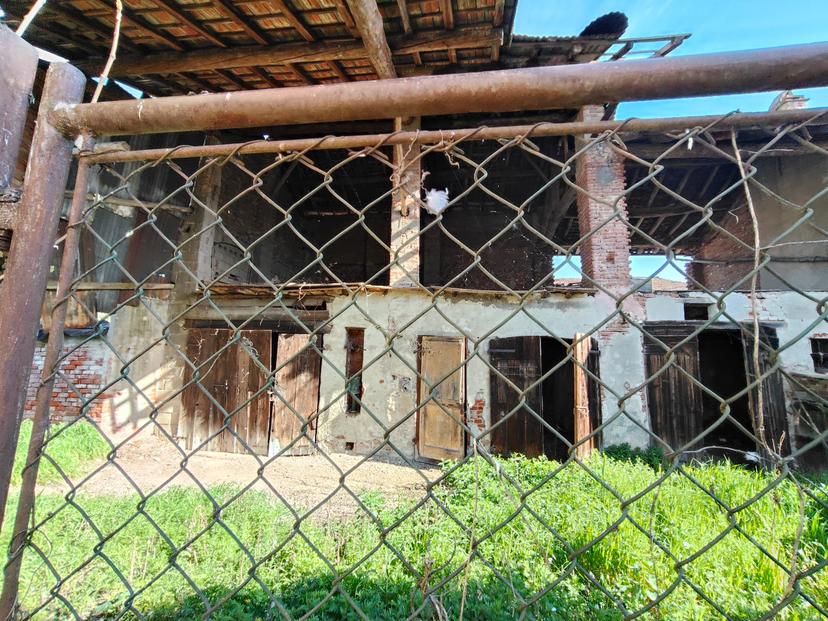 Villa a schiera in Centro, Pieve Porto Morone — foto 3 di 5