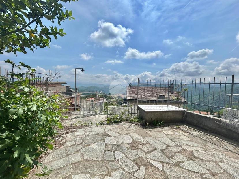 Bilocale in Via Bricco, Pallare — foto 4 di 5