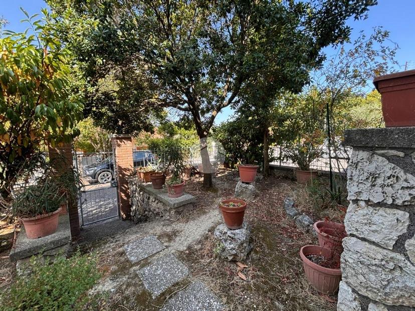 Villa in Via Don Venturino Venturini, Calvi dell'Umbria — foto 2 di 5