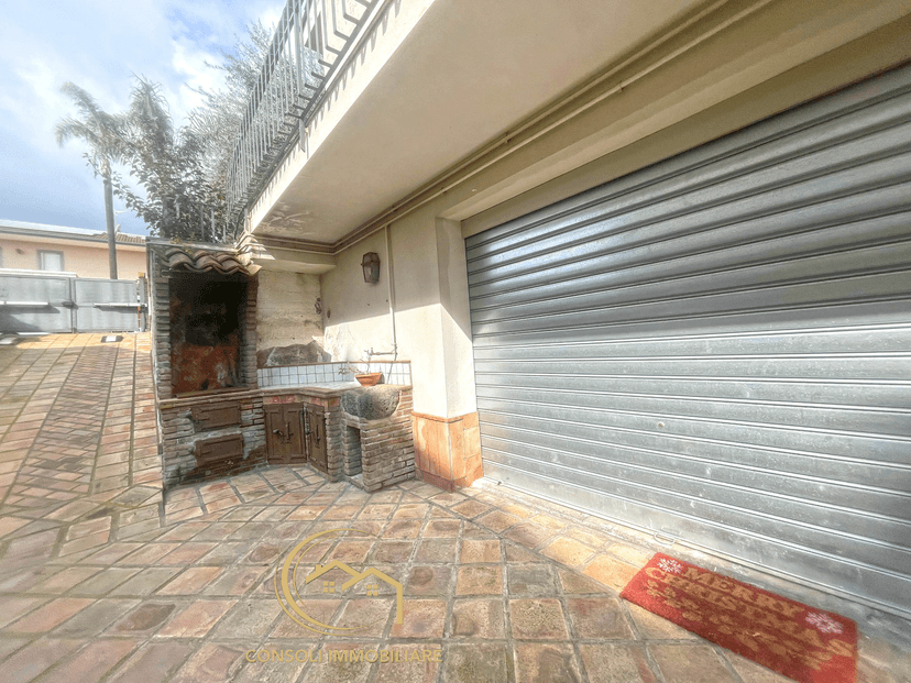 Villa a schiera in Via Sacerdote Salvatore Penturo, Giarre — foto 3 di 5