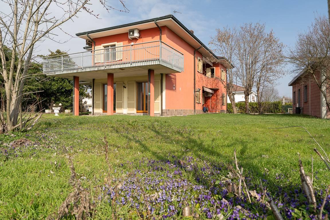 Villa in Via Roma, Cervesina