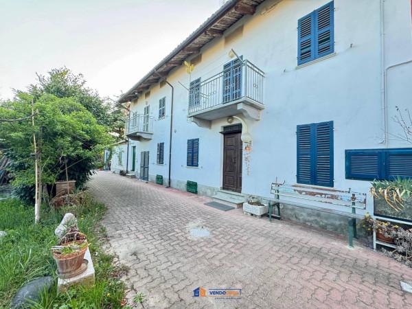 Cascina in Via Santo Stefano 110, Montegrosso d'Asti — foto 5 di 5