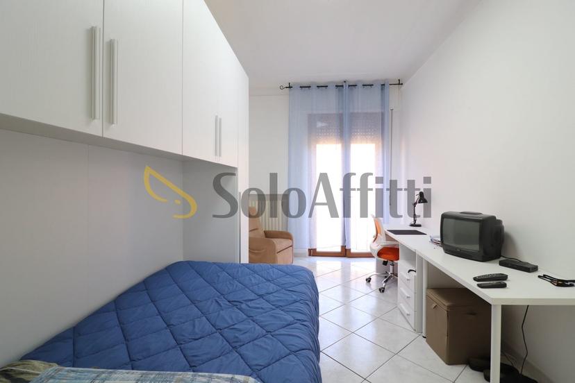 Stanza in appartamento in Via Aretina, Siena