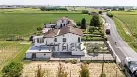 Casa indipendente in Via Tiede 25, Albaredo d'Adige — foto 3 di 5