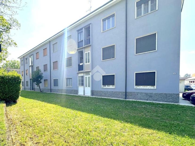 Bilocale in Via Trieste 473, Caronno Pertusella — foto 4 di 5