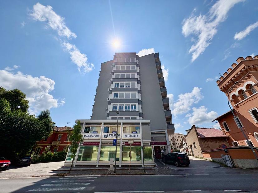 Appartamento in Viale a. Zonghi 21, Fabriano