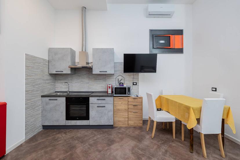 Monolocale in Via Pompeo Cambiasi, Milano