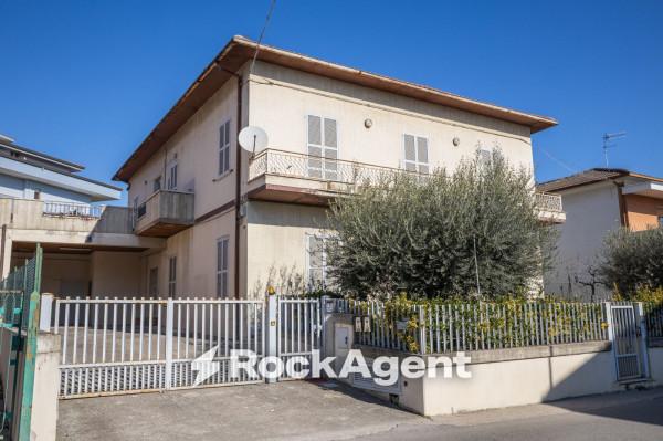 Terratetto plurifamiliare in Via Luigi Migliori 76, Giulianova — foto 5 di 5