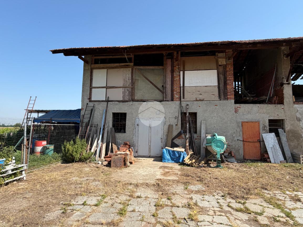 Rustico in Cascina Canepa, Pessano con Bornago