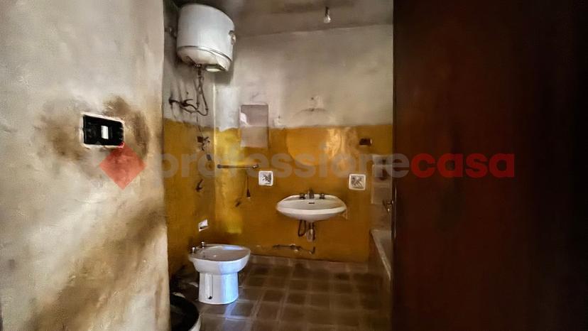 Casa indipendente in Via Moretto Scn, Torre Cajetani — foto 2 di 5