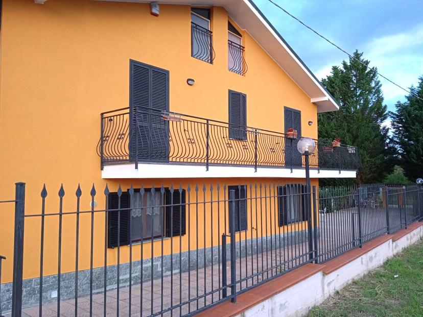 Villa unifamiliare in Via Padana Ovest 72/B, Quattordio — foto 2 di 5