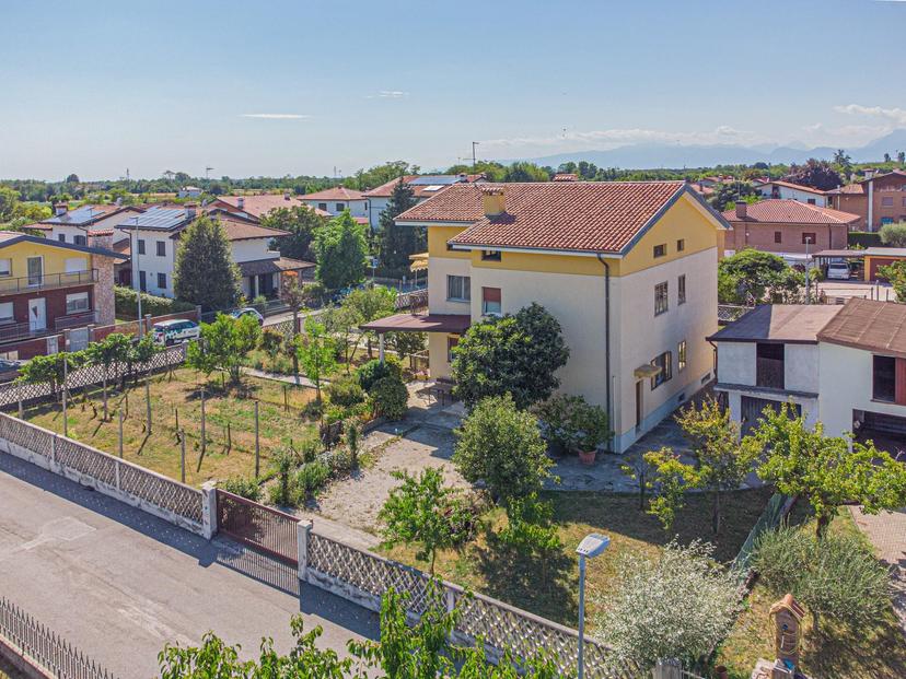 Terratetto plurifamiliare in Via Dante Alighieri 8, Martignacco