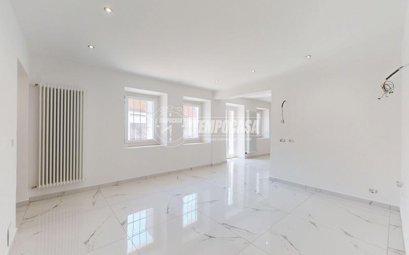 Villa in Via Piave, Vezza d'Alba — foto 3 di 5