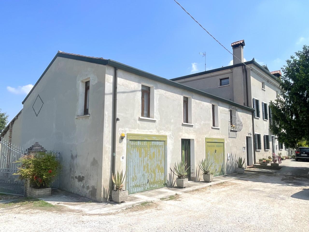 Casa indipendente in Via San Valentino, Pontelongo