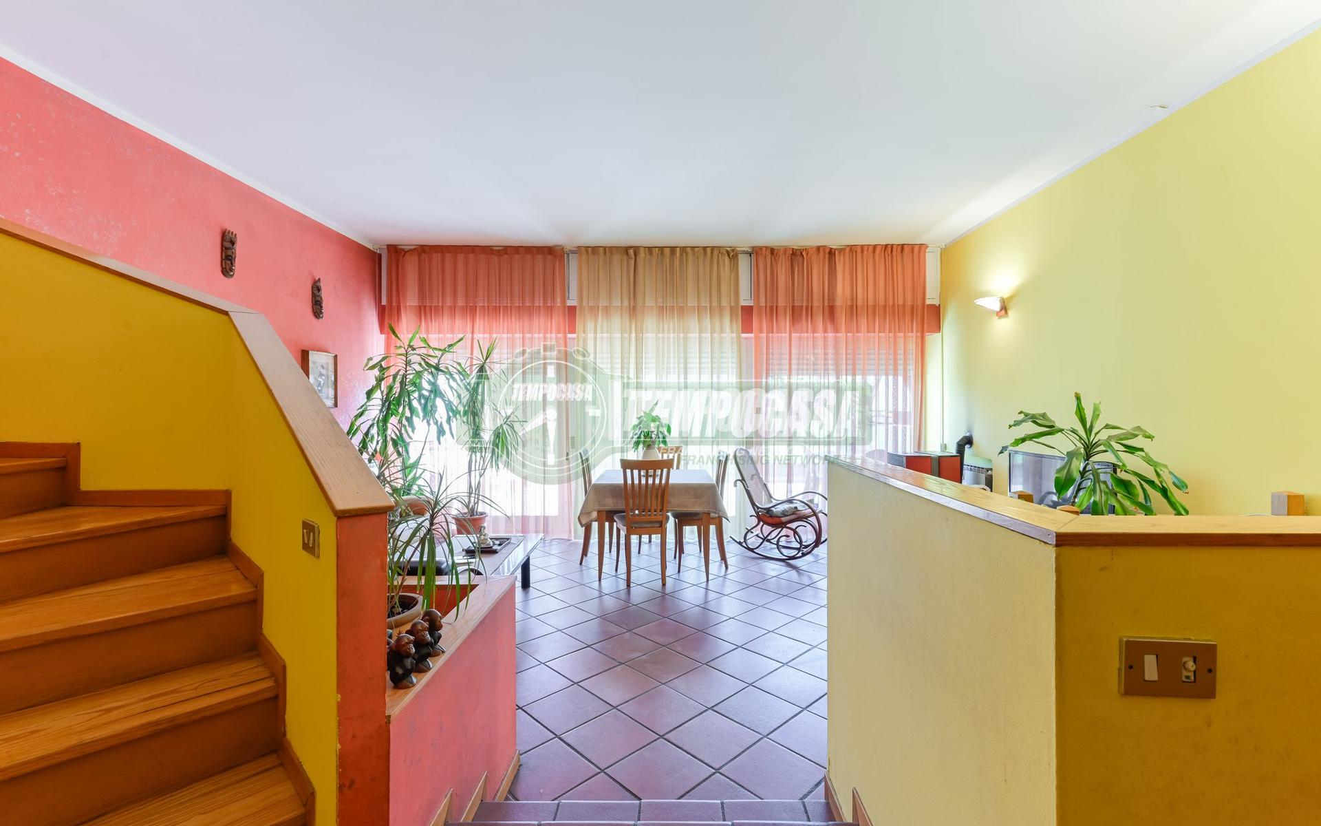 Villa a schiera, Verdellino