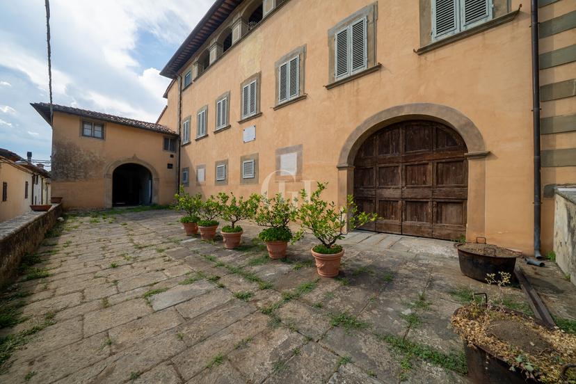 Villa unifamiliare in Strada Provinciale  Setteponti, Castelfranco Piandiscò — foto 2 di 5