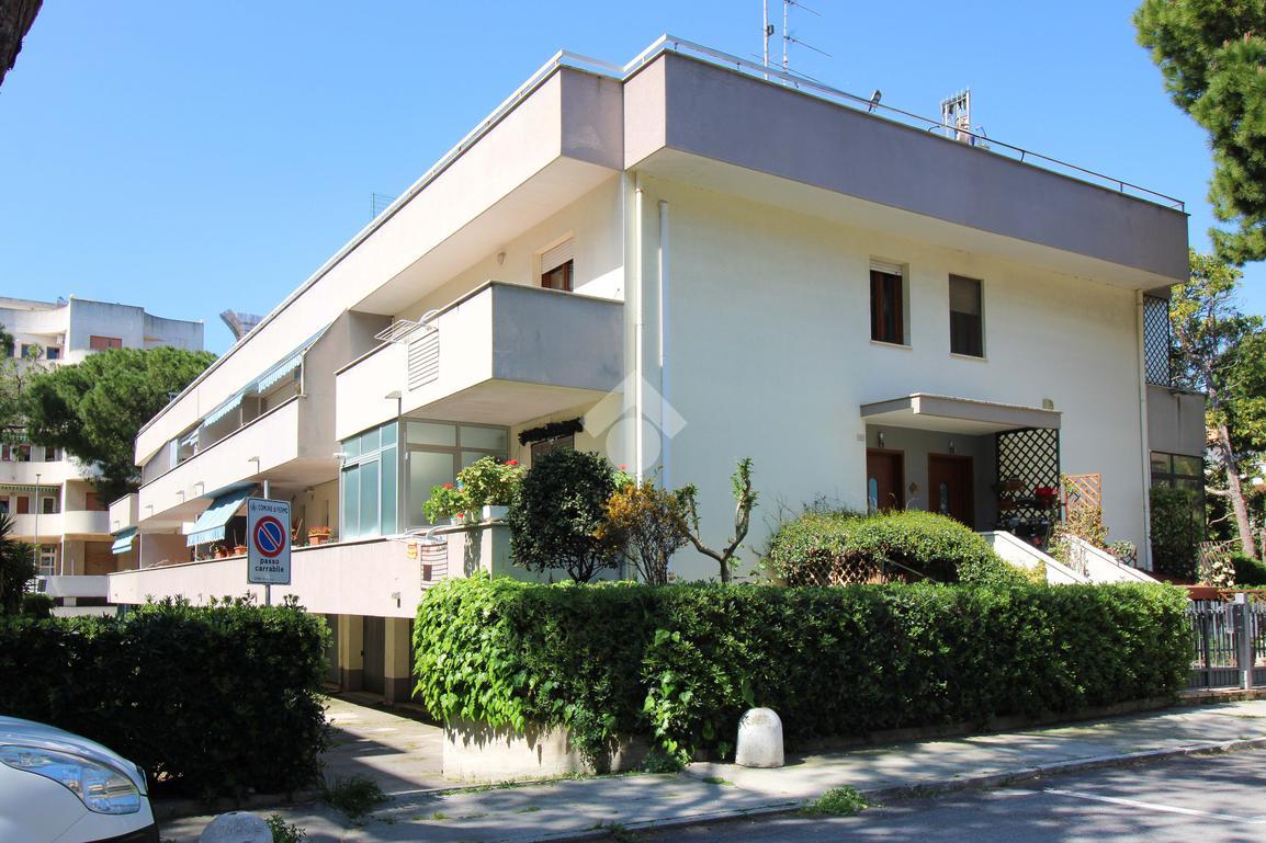 Casa indipendente in Via Gaspare Pazzi 47, Fermo