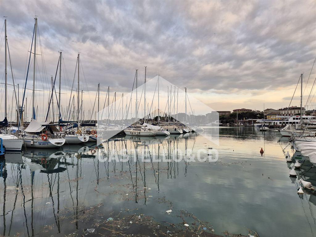Trilocale in Via Pascoli, Desenzano del Garda
