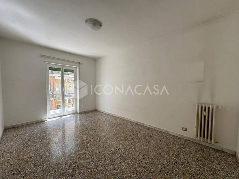 Trilocale in Via Vincenzo Cesati 7, Roma