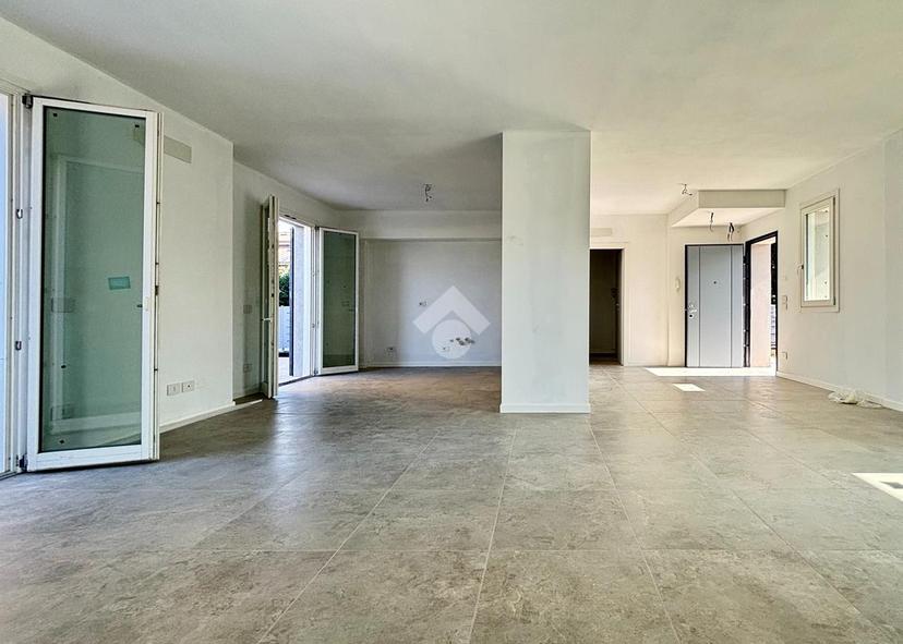 Villa in Via Galileo Galilei 23, Castegnato — foto 3 di 5