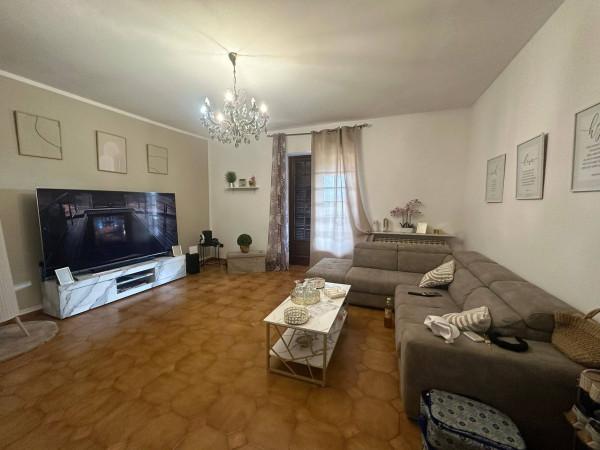 Trilocale in Via Macallè 8, Cavaglià