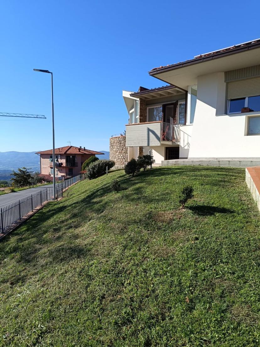 Villa in Via Achille Grandi, Reggello — foto 4 di 5