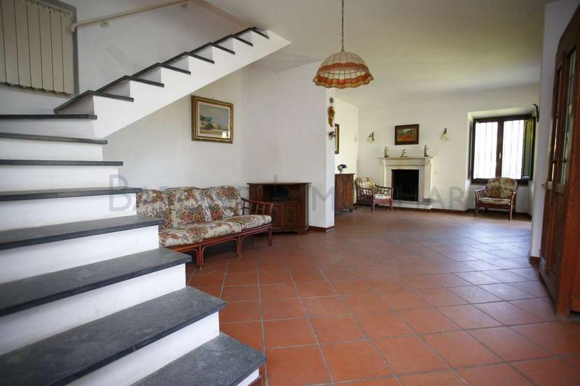 Villa bifamiliare in Via di Scorrimento, Montignoso — foto 5 di 5