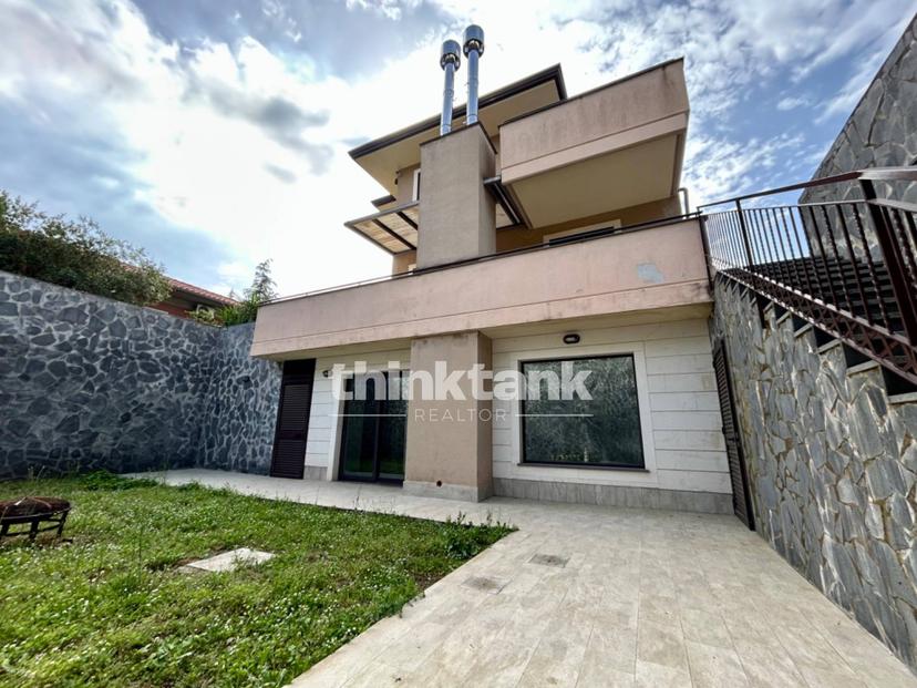 Villa in Via delle Ginestre, Pedara — foto 3 di 5