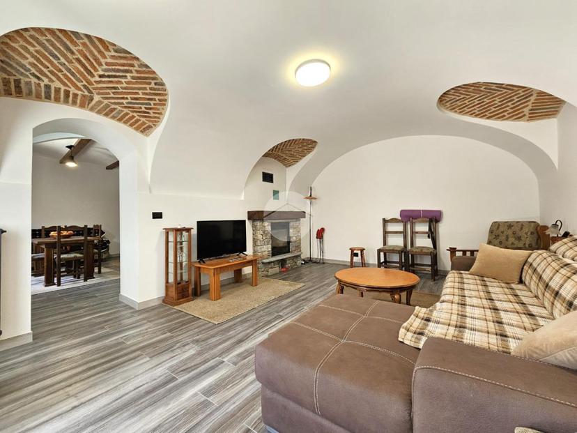 Casa indipendente in Vicolo Mondino 9, Mazzè — foto 3 di 5
