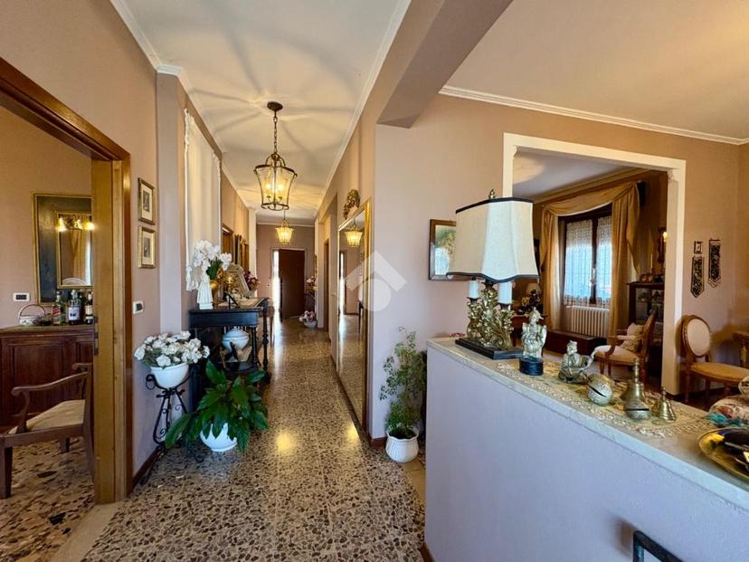 Villa in Viale Europa 116, Cazzago San Martino