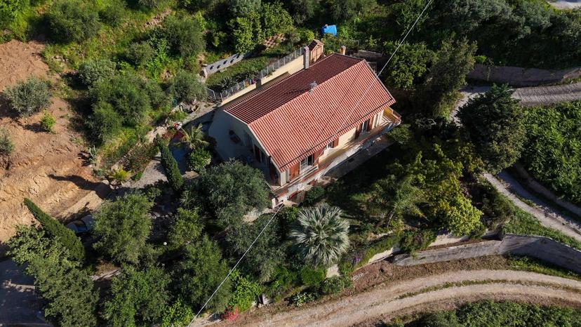 Villa in Contrada Caria, Naso — foto 3 di 5