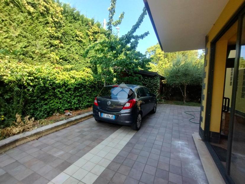 Villa in C/da Pianetto 56, Cerisano — foto 2 di 5