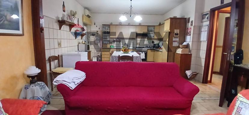Quadrilocale in Via Regina del Cielo 20, Fiumefreddo di Sicilia — foto 4 di 5