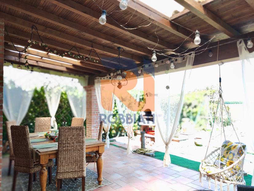 Villa a schiera in Via Frazione Santa Croce 34, San Martino Siccomario — foto 2 di 5