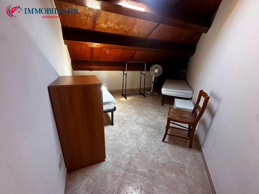 Mansarda in Pietro Nenni  7 , Satriano — foto 5 di 5