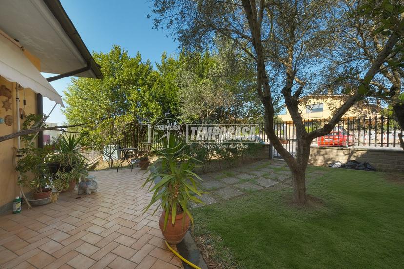 Villa a schiera in Via Emilia Romagna, Campagnano di Roma — foto 2 di 5