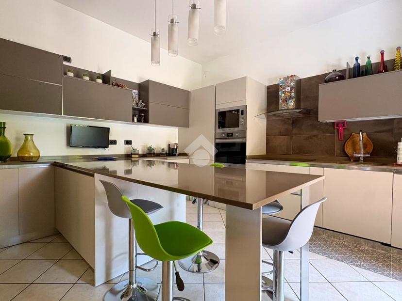 Villa a schiera in Corso Milano 1, Asti