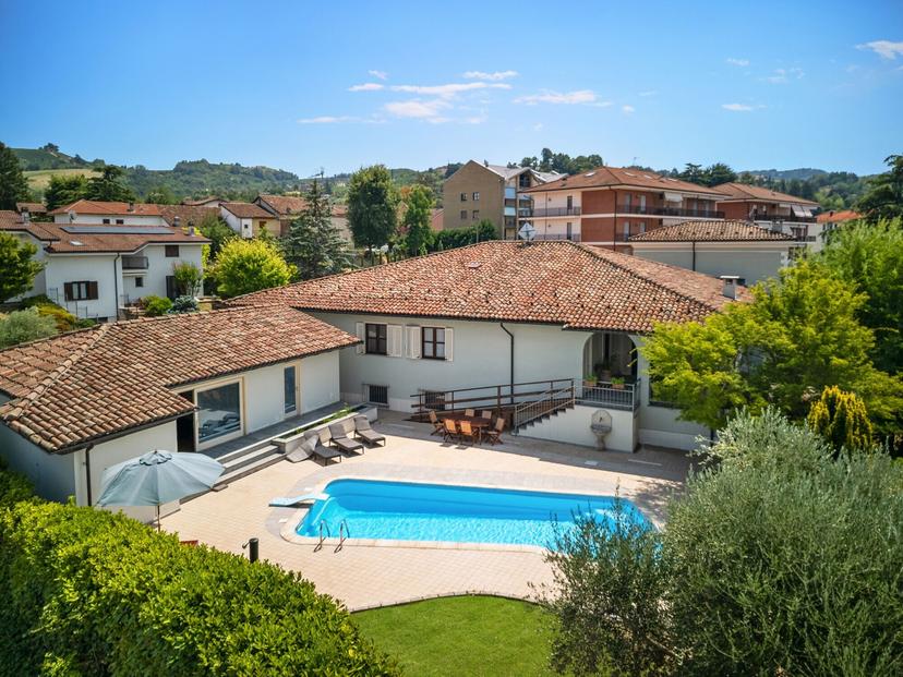 Villa unifamiliare in Via Tommaso Culasso 9, Canelli — foto 5 di 5